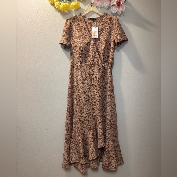 PrettyGarden Dresses & Skirts - Printed Short-Sleeve Midi Dress in Brown